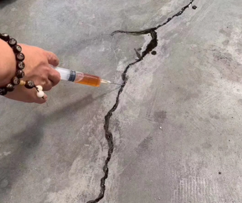 禅城混凝土裂缝修补技术详解​